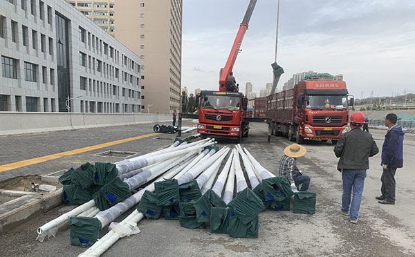 新疆太阳能路灯灯杆垂直度矫正方法与维护