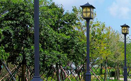 太阳能新疆庭院灯价格为何差三倍?关键看这几点 太阳能新疆庭院灯价格为何差三倍?关键看这几点