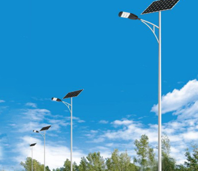 新疆太阳能路灯维护时，这些细节别忽略！